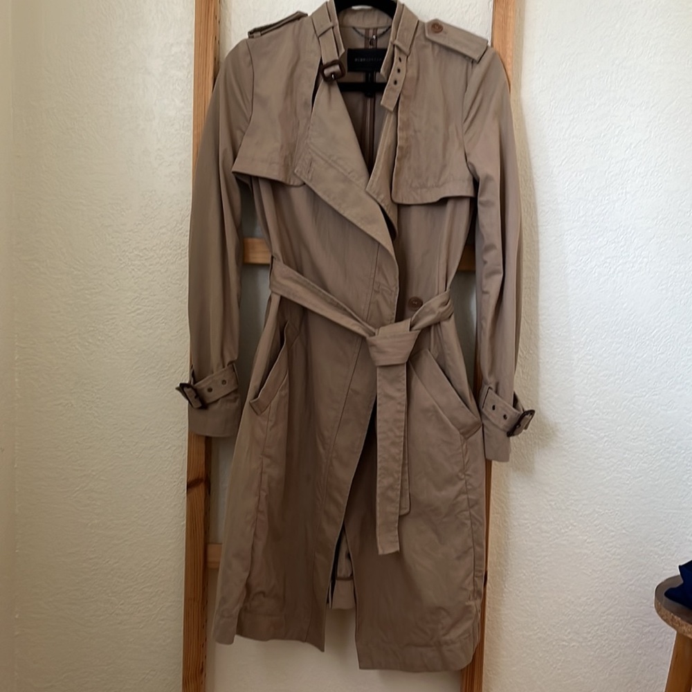 BCBGMAXAZRIA Dietrich Khaki Trench Coat